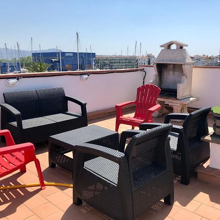 Appartement 80 M2,Port Rhodes D-2 Chambres, Terrasse Panoramique, Vue Sur Le Canal Principal D'Эмпуриабрава Экстерьер фото